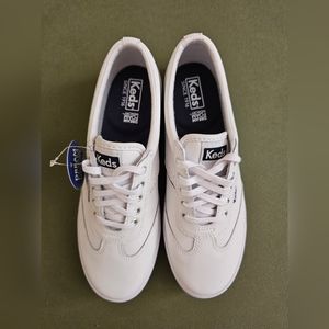 Keds Courty Core Lace Up Sneaker Size 7 NWT